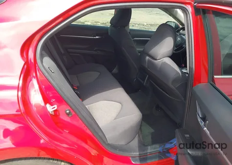 2023 Toyota Camry Le z USA, uszkodzony, nr VIN 4T1R11AK2PU121962